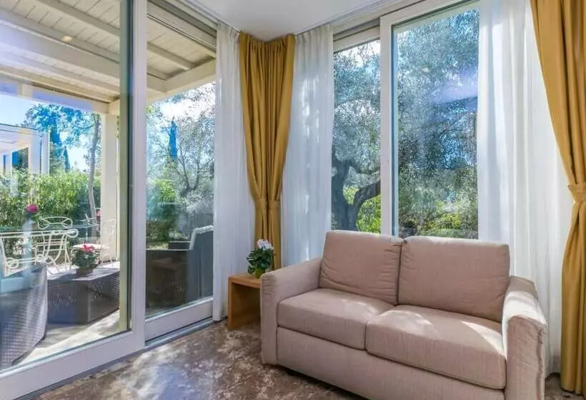 Отель Toscana Biovillage   Private Cottage