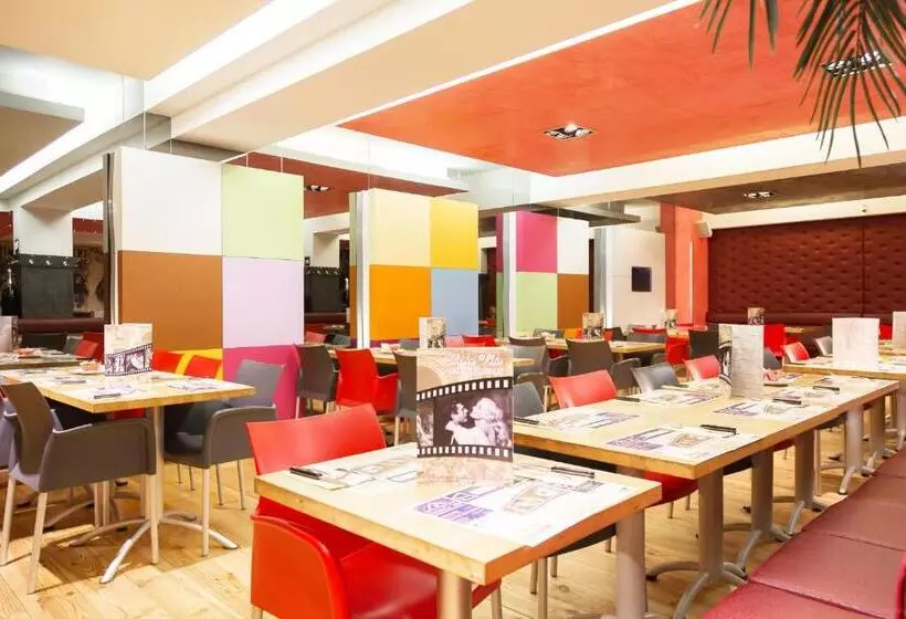 בית מלון כפרי Tristar