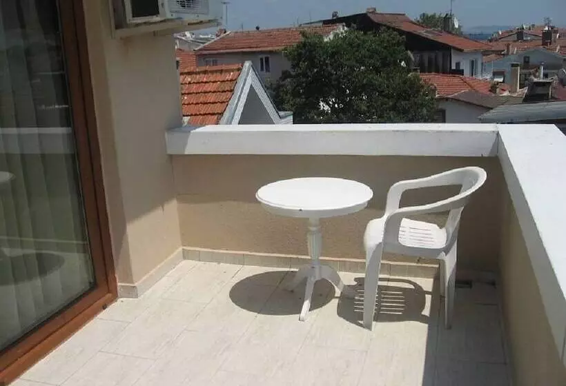 ホテル Kumsal Butik