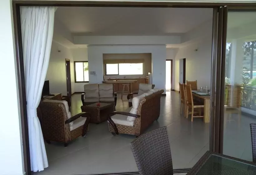 Sailfish Beach Villas