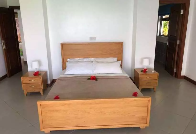 Sailfish Beach Villas