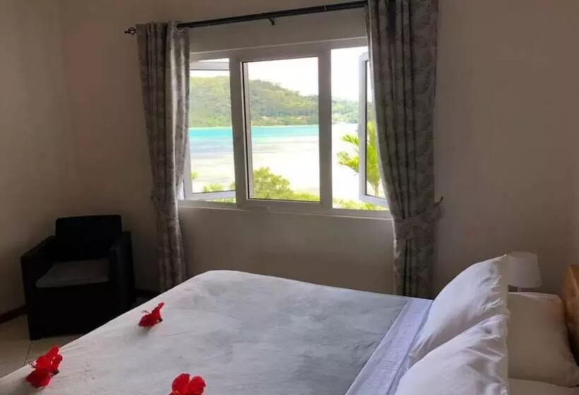 Sailfish Beach Villas