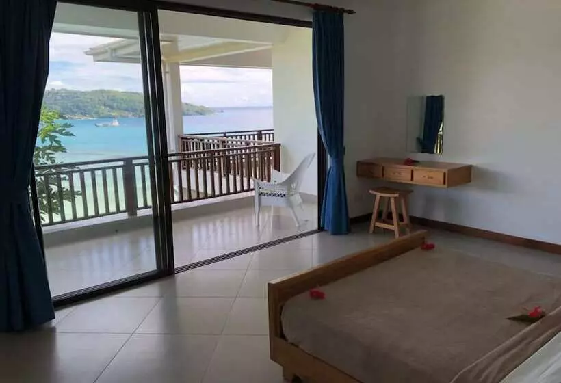 Sailfish Beach Villas