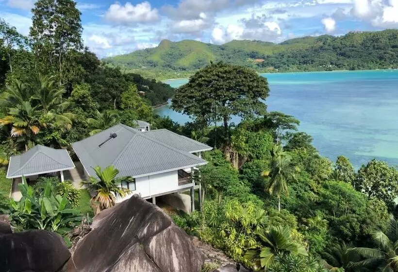 Sailfish Beach Villas