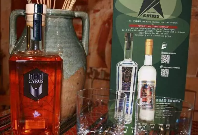 White Rose Hotel And Restaurant