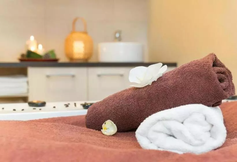 Z Hotel Business & Spa