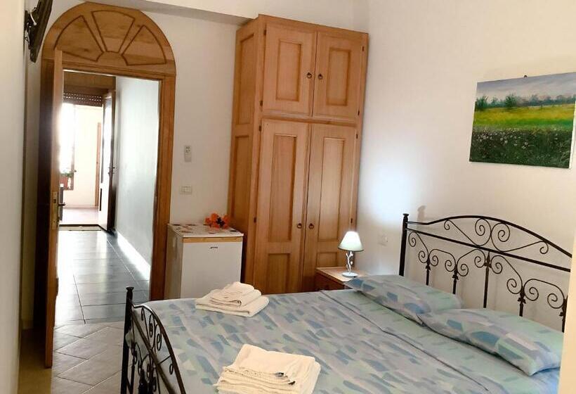 민박 Affittacamere La Saracina