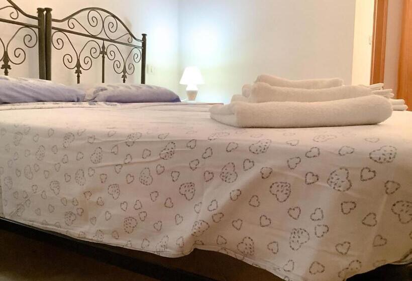 민박 Affittacamere La Saracina