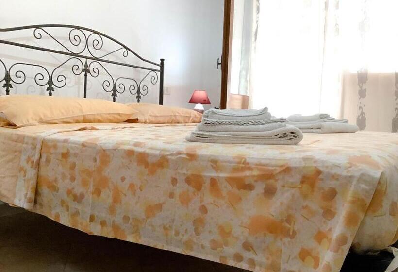 민박 Affittacamere La Saracina