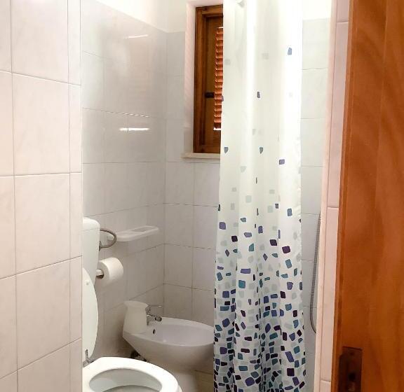 민박 Affittacamere La Saracina