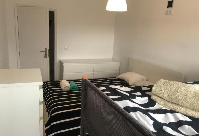 پانسیون Moreira 284