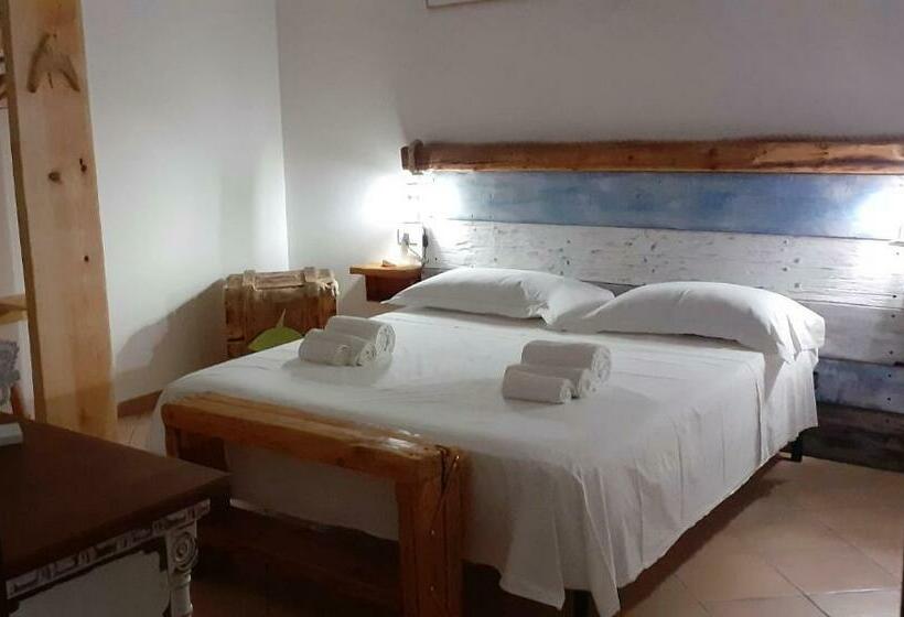 پانسیون Villa Matilde Costa Rei