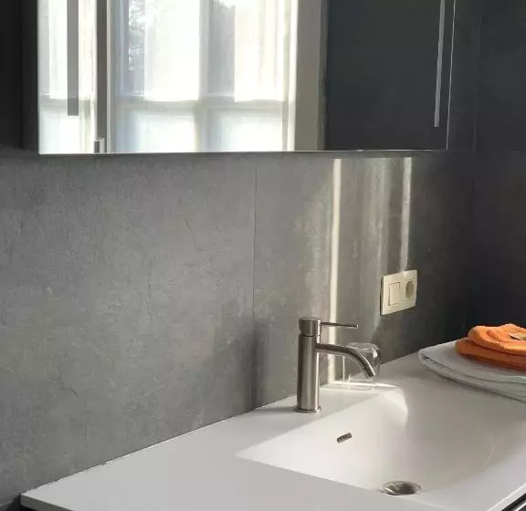 تختخواب و صبحانه Villa Monique