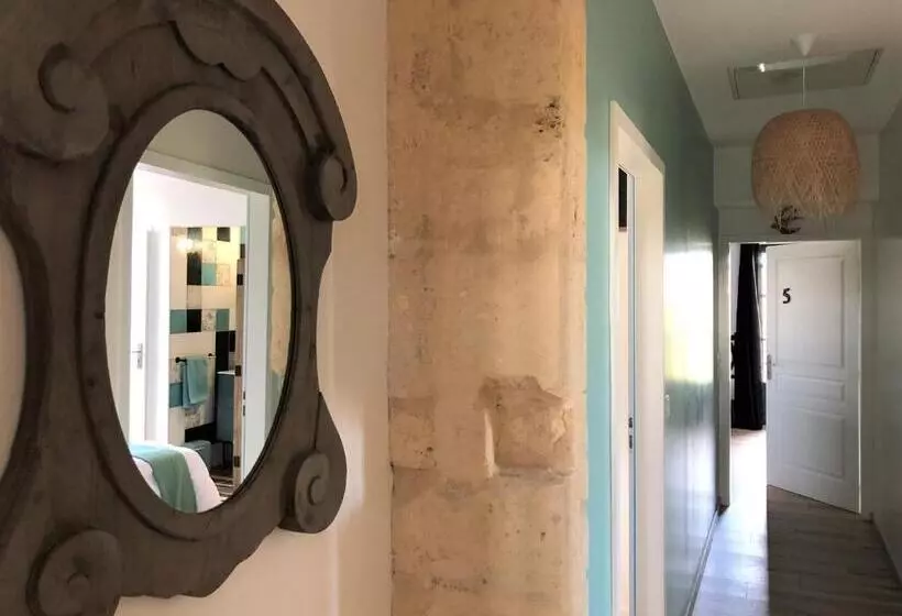 Majatalo Chambres D Hôte & Gîte Château Le Conte   Saint Emilion