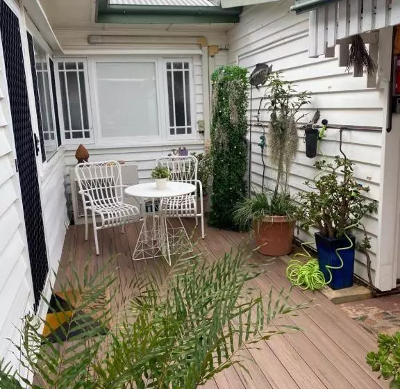 Aamiaismajoitus (B&B) Hideaway On Hume