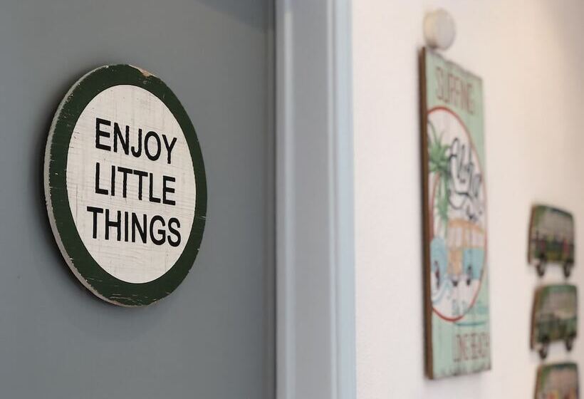 Fonte Da Telha Beach Hostel