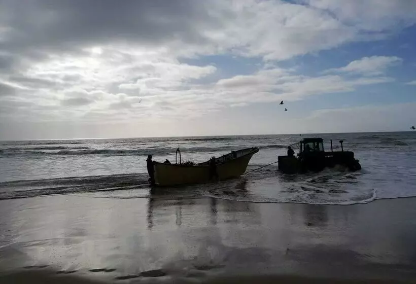 Fonte Da Telha Beach Hostel