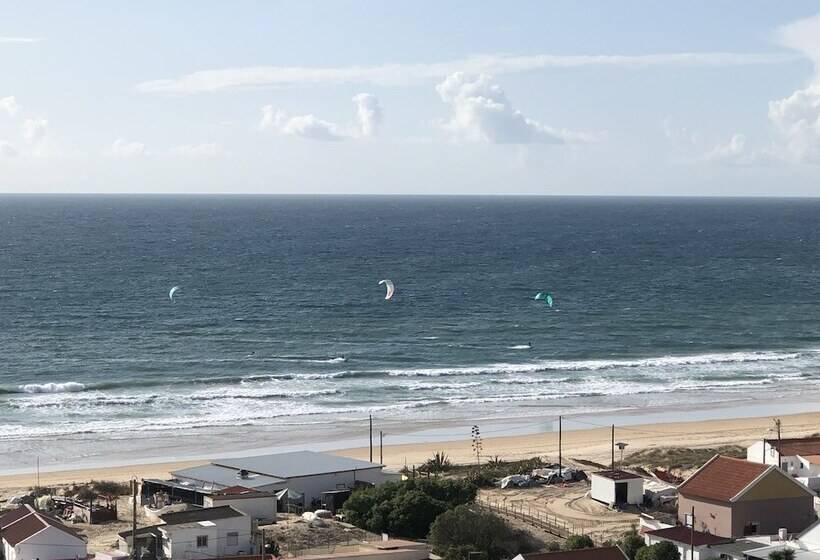 Fonte Da Telha Beach Hostel