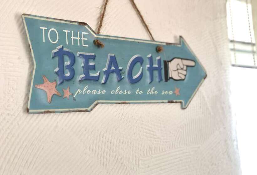 Fonte Da Telha Beach Hostel