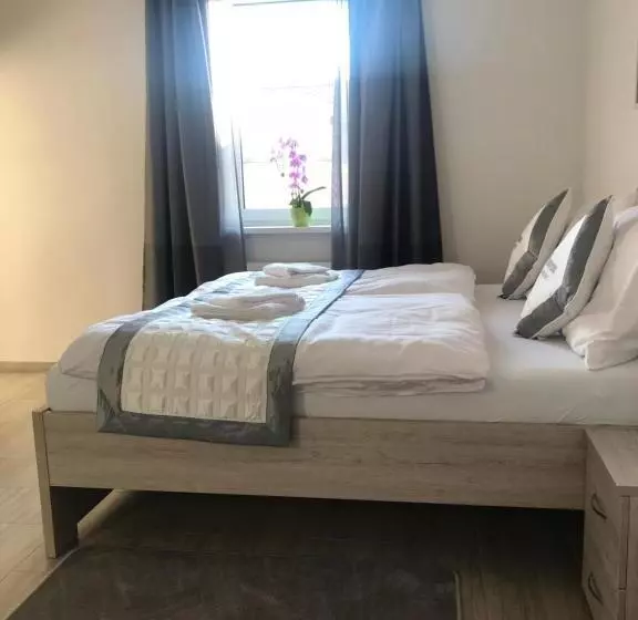 Panorama Apartments