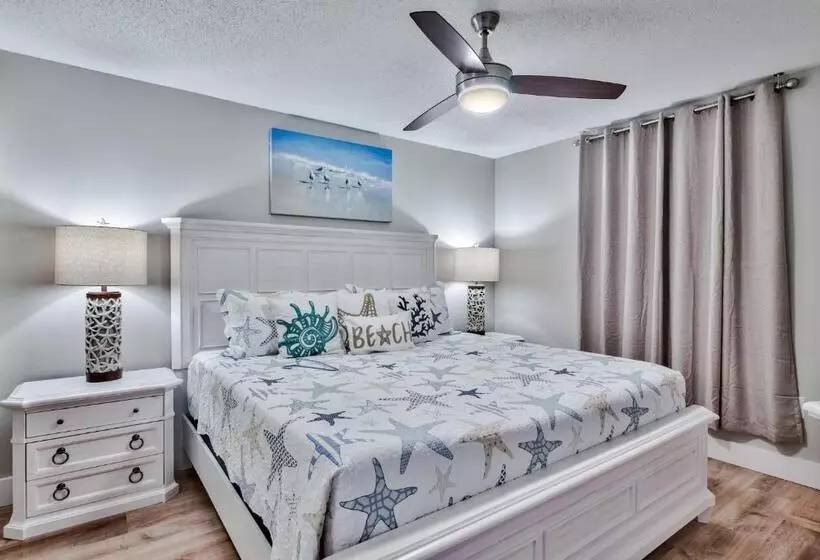 Pelican Beach Resort Destin