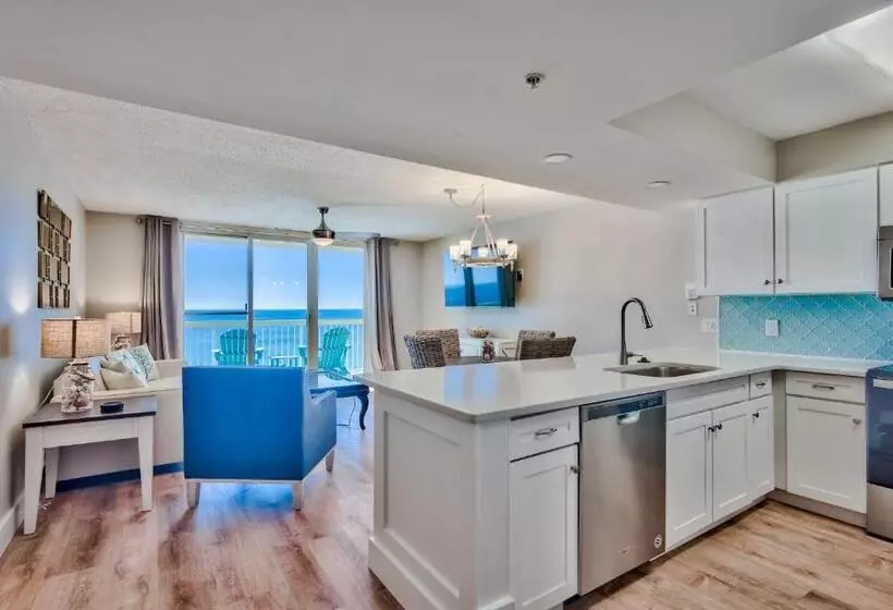 Pelican Beach Resort Destin