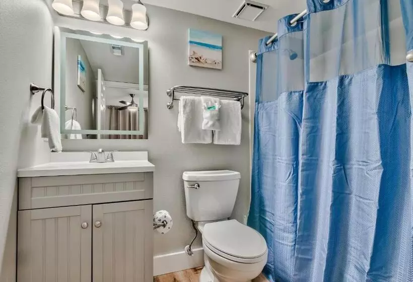 Pelican Beach Resort Destin