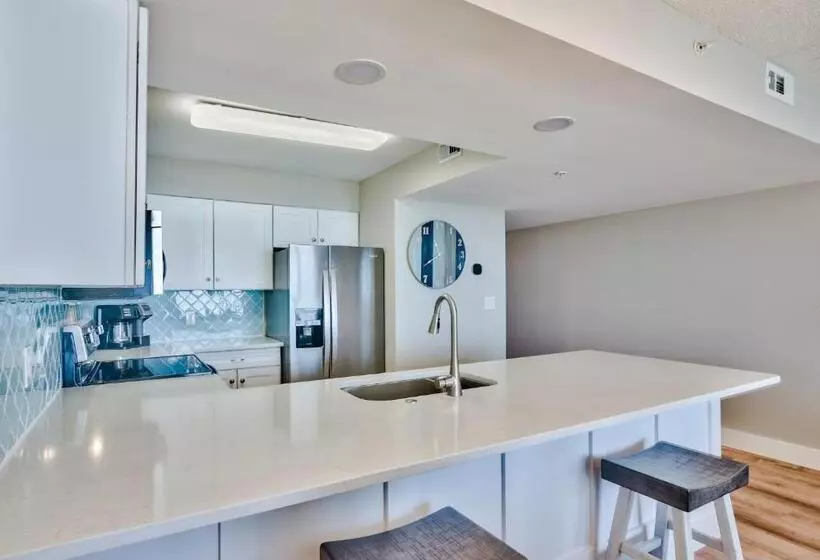 Pelican Beach Resort Destin