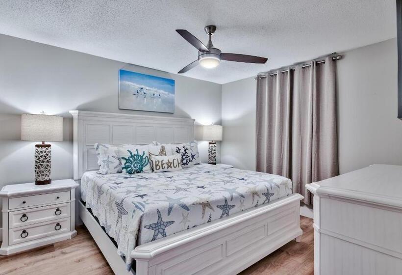 Pelican Beach Resort Destin