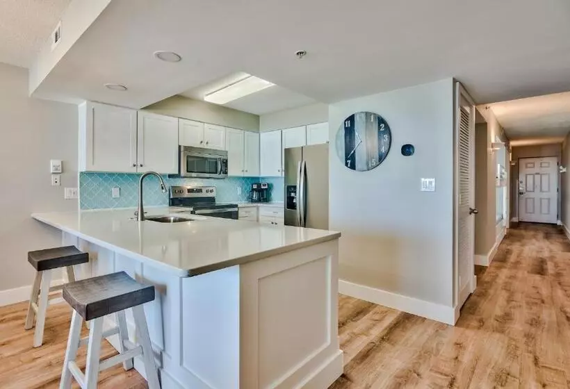 Pelican Beach Resort Destin