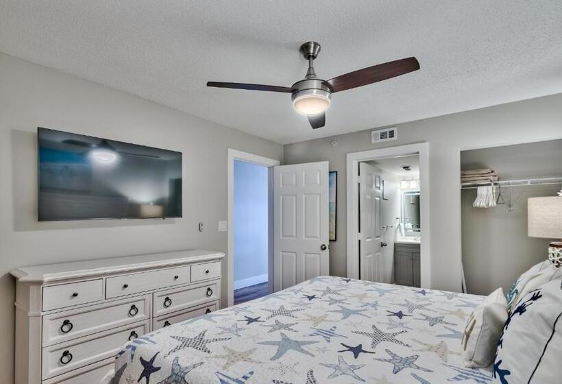 Pelican Beach Resort Destin