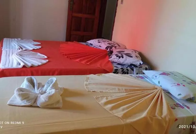 ユースホステル Pousada Canedo