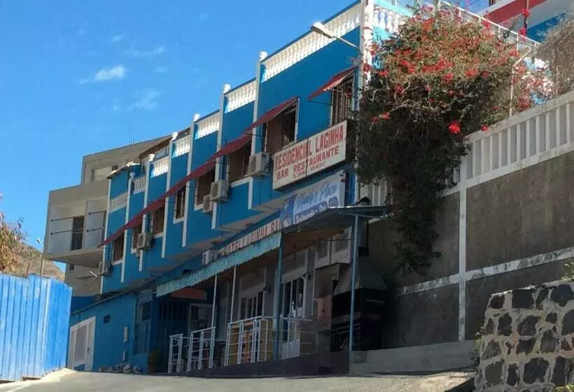 تختخواب و صبحانه Residencial Laginha