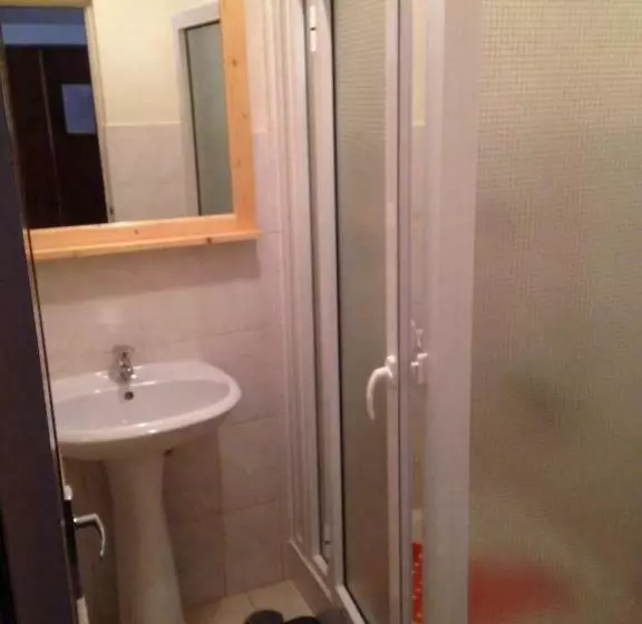 تختخواب و صبحانه Residencial Laginha