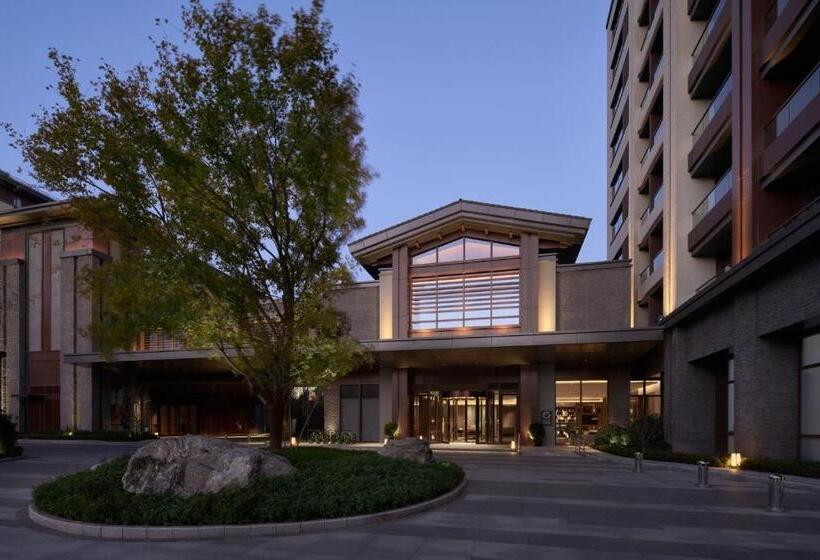 Hotel Element Beijing Yanqing