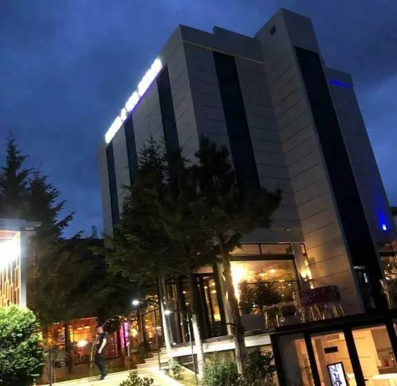 هتل Resort Zerja And Spa