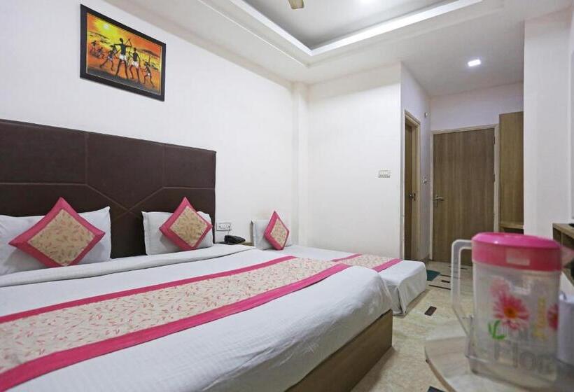 酒店 Sterling Inn, New Delhi