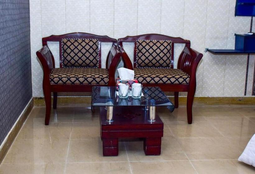 پانسیون Clifton Rezidor