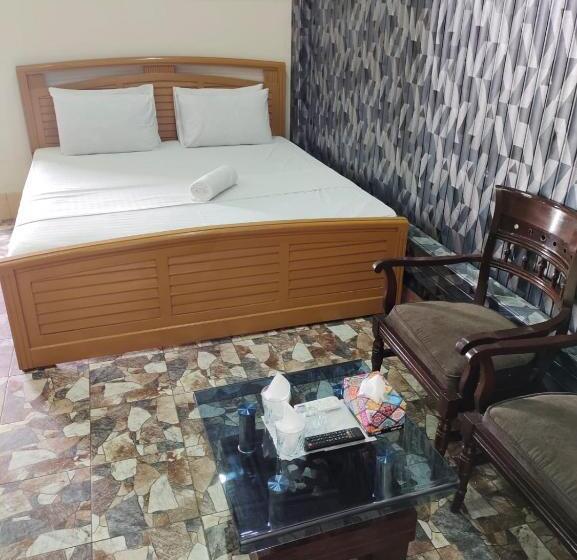 پانسیون Clifton Rezidor