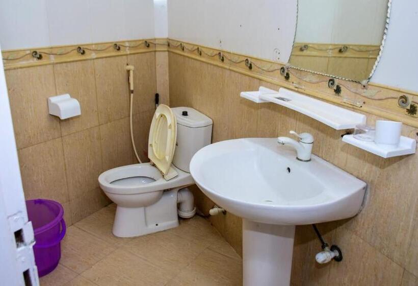 پانسیون Clifton Rezidor