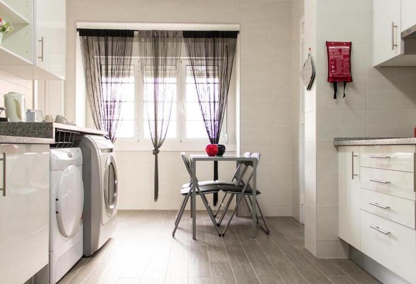 پانسیون Guest House Guerra Junqueiro Ii