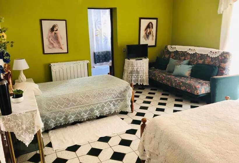 Majatalo Residencia Maria Jose