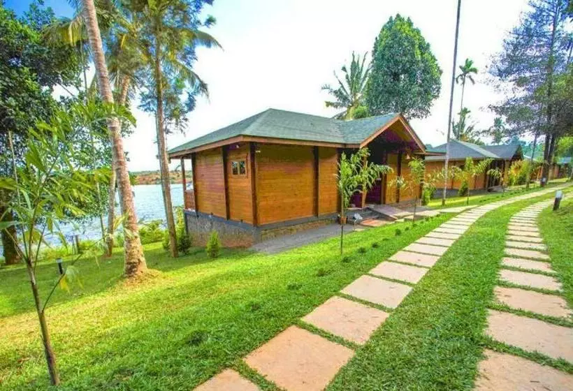 Majatalo Room In Guest Room Lakerose Wayanad Resort Water Front Grandeur