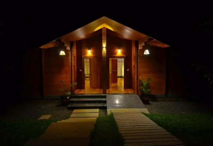 Majatalo Room In Guest Room Lakerose Wayanad Resort Water Front Grandeur
