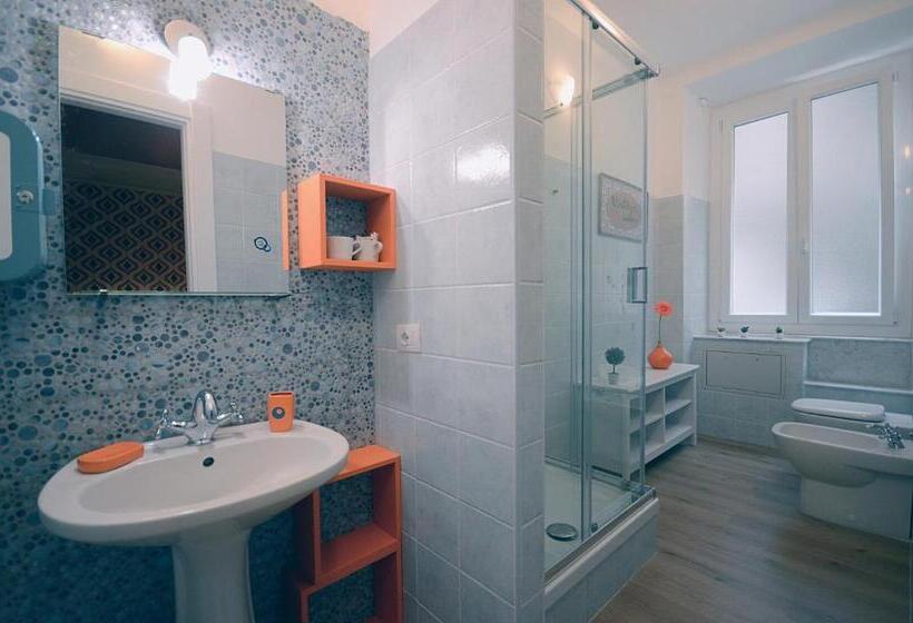 بنسيون Timeline Porto Tourist La Spezia