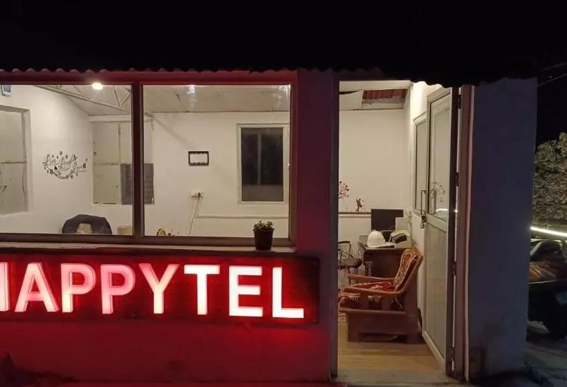 Retkeilymaja The Happytel