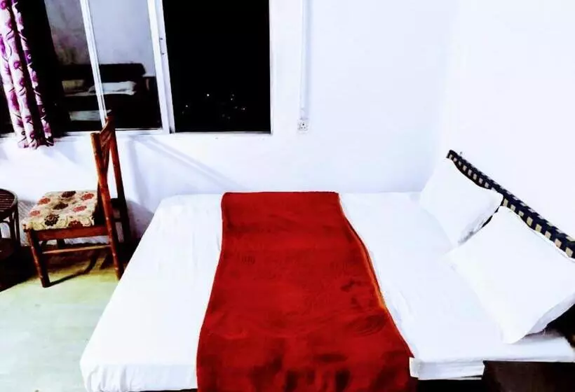 Retkeilymaja The Happytel