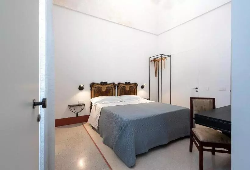 Aamiaismajoitus (B&B) Dimora Del Vescovo Guest House