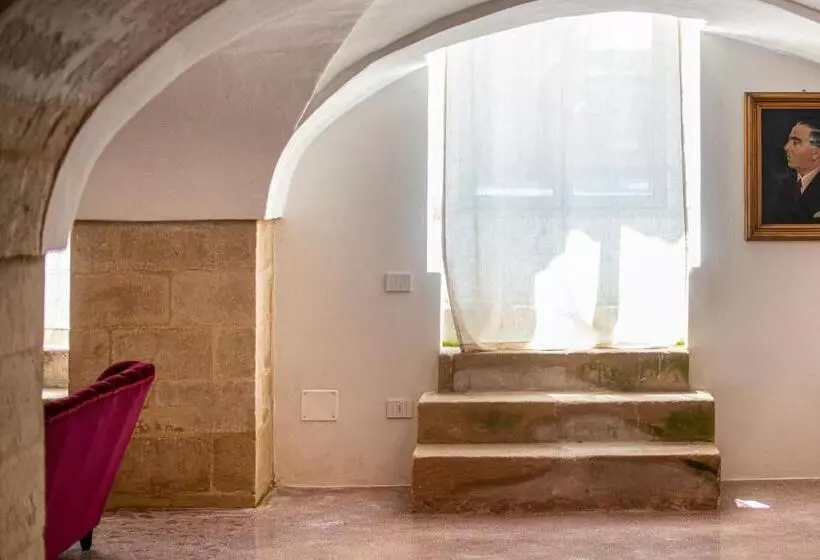 Aamiaismajoitus (B&B) Dimora Del Vescovo Guest House