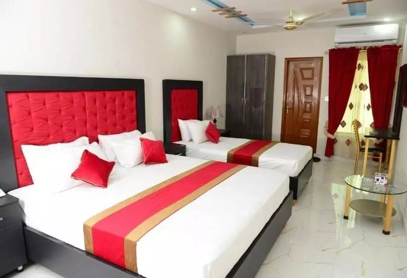 هتل Deluxe Lahore
